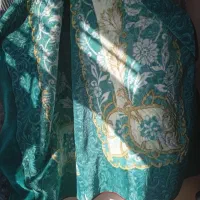 پتو کیلویی|رختخواب، بالش، پتو|محلات, |دیوار