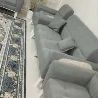مبل یک سال خریداری شده سفارشی ساخته محکم.|مبلمان خانگی و میز عسلی|کرج, کمال‌شهر|دیوار