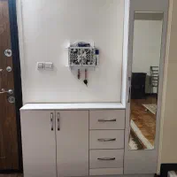 جاکفشی و کمد