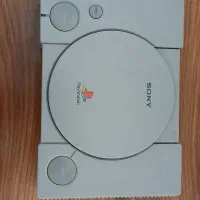 سونی 1 سالم سالم همراه دو عدد دسته سالم