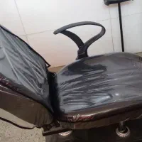 سلام صندلی اصلا کاملا نو چندماه استفاده شده
