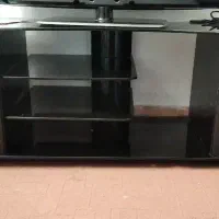 فروش میز تلویزیون سالم و چرخ خیاطی|میز تلویزیون|نوشهر, |دیوار