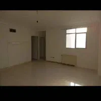 82-متری