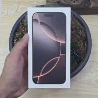 اپل iPhone 16 Pro Max با حافظهٔ ۲۵۶ گیگابایت