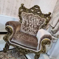 مبل ۹ نفره کاملا نو و سالم همراه با میز|مبلمان خانگی و میز عسلی|اشتهارد, |دیوار