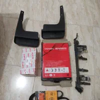 تعدادی لوازم خودرو مزدا ۳۲۳ و پژو ۲۰۶