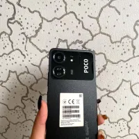 گوشی شیامی تمیز بدون خط و خش