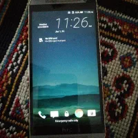 گوشی سامسونگ و اچ تی سی باهم