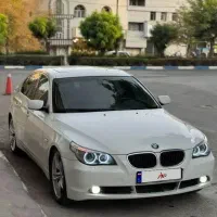 BMW520i