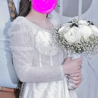 لباس عقد