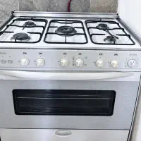 گاز فر ۵ شعله،تمیز و سالم