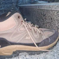 کفش کوهستانی|کیف، کفش، کمربند|دهدشت, |دیوار