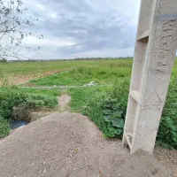 200متر-زمین-سیاه-اسطلخ-بر-خیابان-طرازکوه