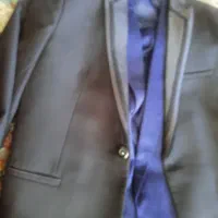 تعدادی  زیادی پیراهن وکت درحدنو