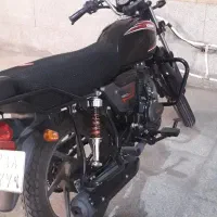 کی وای ۱۵۰ طرح باکسر