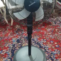 پنکه ایستاده