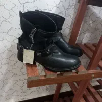 بوت سایز ۳۸ اورجینال