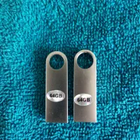 فلش 64 گیگ و. 128  hp