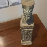 تندیس مصری نفرتیتی|کلکسیون اشیاء عتیقه|تهران, باغ فیض|دیوار