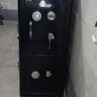 گاوصندوق ۵۰۰ کلیویی دوطبقه کاوه درحد نو