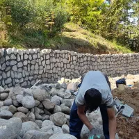 نیازمند سنگ تراش