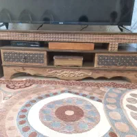 میز تلویزیون تمیز بدون خط و خش