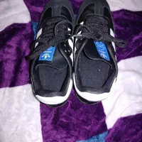 کتانی پیاده روی