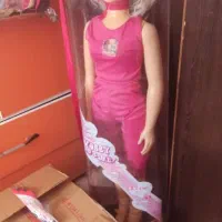 عروسک متحرک|اسباب‌بازی بچه|صدرا-فارس, فاز ۲|دیوار