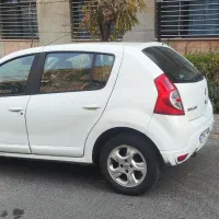 رنو ساندرو اتوماتیک ۹۵ خونگی بیرنگ درحدصفر|خودرو سواری و وانت|تهران, الهیه|دیوار