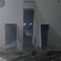 سه عدد شیشه