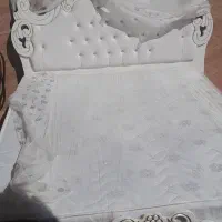 تخت خواب دو نفره رویال|تشک تختخواب|اشتهارد, |دیوار