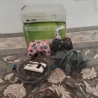 ایکس باکس 360 دو دسته سالم و با شارژر|کنسول، بازی ویدئویی و آنلاین|همدان, |دیوار