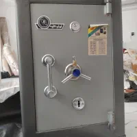 گاو صندوق|ابزارآلات|رشت, بوسار|دیوار