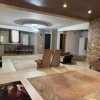 اجاره ویلای ماه سپید(الهام از سپیدان نور ماه)|اجارهٔ کوتاه‌مدت ویلا و باغ|همایجان, |دیوار