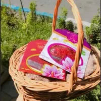 زعفران و نرمه زعفران از طرف خیریه ۱۷۵ت و ۳۵۰ت|خوردنی و آشامیدنی|اصفهان, چشمه باقرخان|دیوار