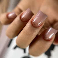 کاشت ناخن با تخفیف