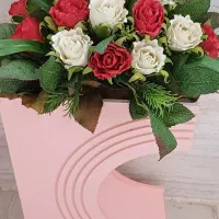 باکس گل مناسب و سبد حصیری مناسب یلدا و روز مادر|گل مصنوعی|قم, شاه سید علی|دیوار