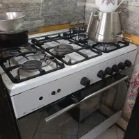 اجاق گاز ۵ شعله فردار تمیز
