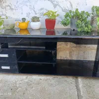 میز تلویزیون شیشه ای سالم