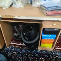 میز تحریر کامپیوتر