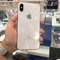 ایفون X تمیز