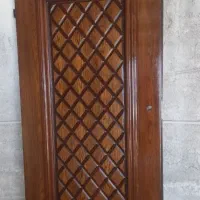 تعمیر و رنگ درب و مصنوعات چوبی