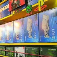 *پلی یک نو ضمانتی با بازی و دسته شوک.۱ps2سونی۴.۵