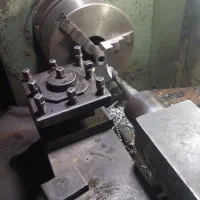 تراشکار هستم با سابقه کار و دقت بالا