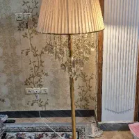 آباژور ایستاده کریستالی