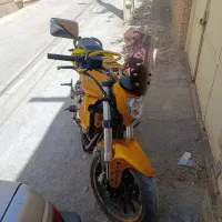 بنلی ۳۰۰ اصل وارداتی|موتورسیکلت|اصفهان, آبشار|دیوار