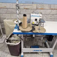 استخدام چرخکار اتوکار در کارگاه خیاطی