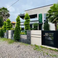 فروش ویلا لاکچری مدارک کامل استخردار ویو بی‌نظیر