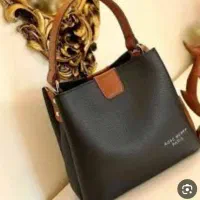 کیف مشکی گمشده در خیابان عطار