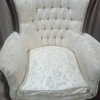 یک دست مبل استیل سلطنتی چوب گردوقیمت۸۰۰۰۰۰۰۰تومن|مبلمان خانگی و میز عسلی|مشهد, هفت تیر (حافظ)|دیوار